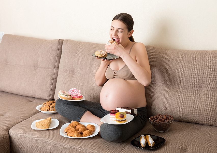 Lee más sobre el artículo ¿Por qué se producen los antojos en el embarazo?